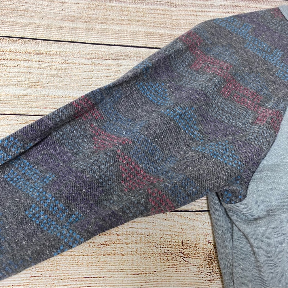 Lularoe Randy Raglan t shirt small - Picture 3 of 6